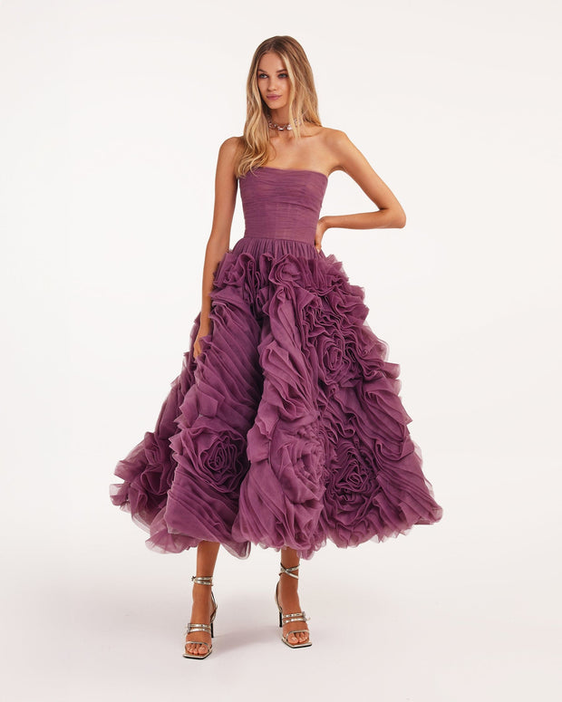 فستان Dramatically flowered tulle dress in wine color